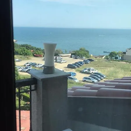 Chateau Del Marina Complex