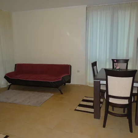 Aparthotel Chateau Del Marina Complex