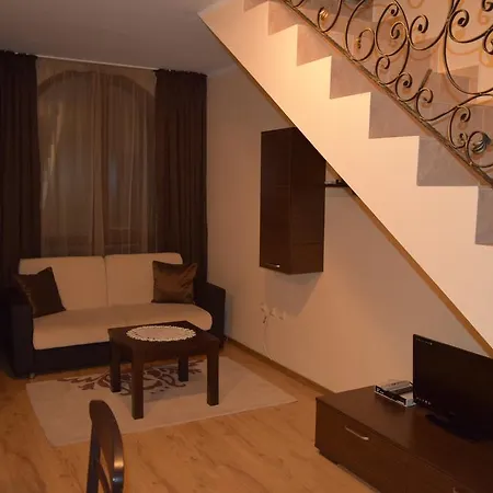 Chateau Del Marina Complex