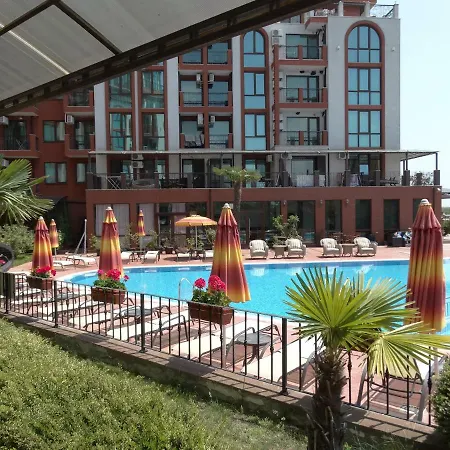 Chateau Del Marina Complex 4*