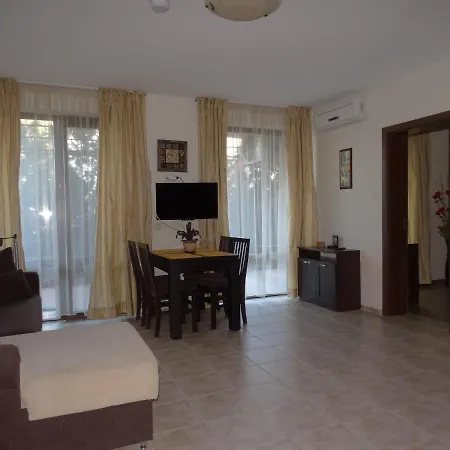 Chateau Del Marina Complex Апарт-отель 4*