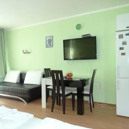 Chateau Del Marina Complex Апарт-отель Несебр