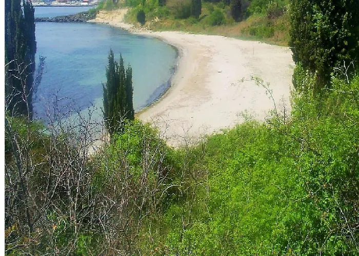 아파트호텔 Chateau Del Marina Complex 4*