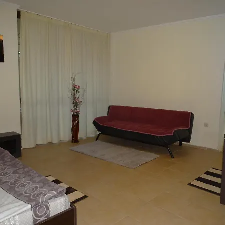 Chateau Del Marina Complex Aparthotel Nesebar