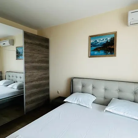 Chateau Del Marina Complex Aparthotel Nesebar