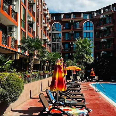 아파트호텔 Chateau Del Marina Complex