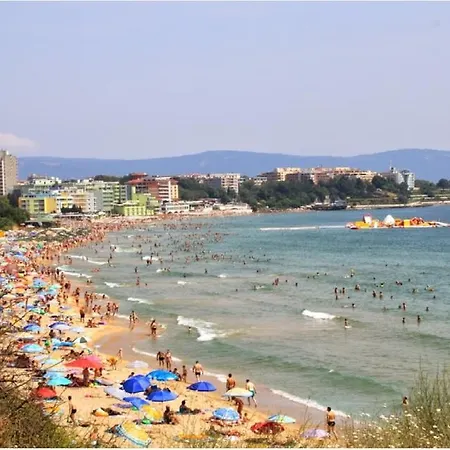 Chateau Del Marina Complex