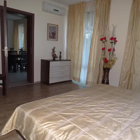 Chateau Del Marina Complex Nesebar