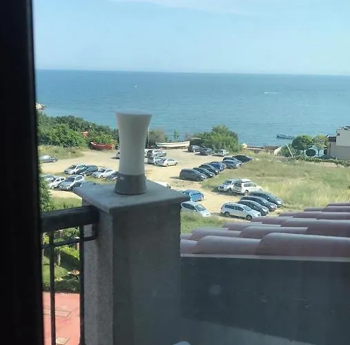 Chateau Del Marina Complex