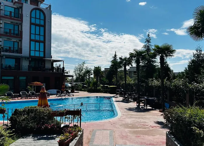 Chateau Del Marina Complex 4* 内塞伯尔