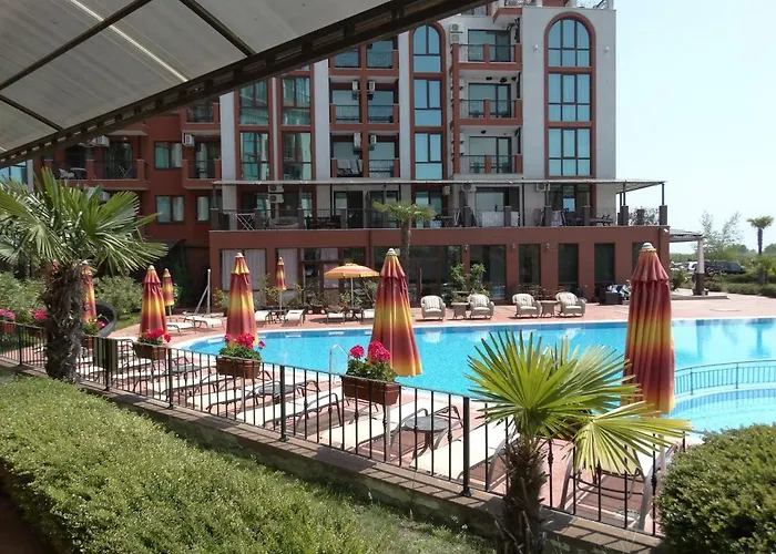 Chateau Del Marina Complex 4*