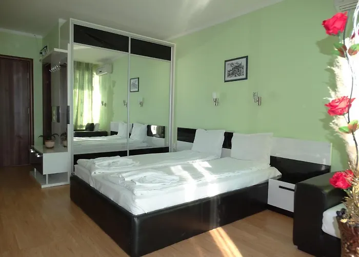 Chateau Del Marina Complex Aparthotel 4*